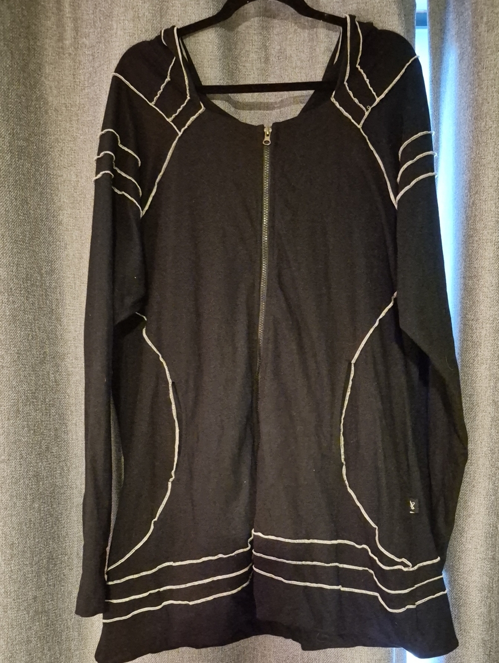Ladies Black Zip-Front Sweater with Contrast Stitching